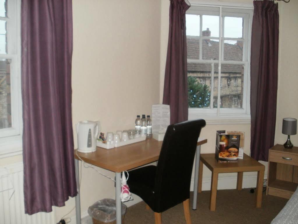 The Crown Inn Keynsham Luaran gambar