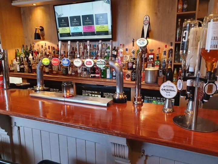 The Crown Inn Keynsham Luaran gambar